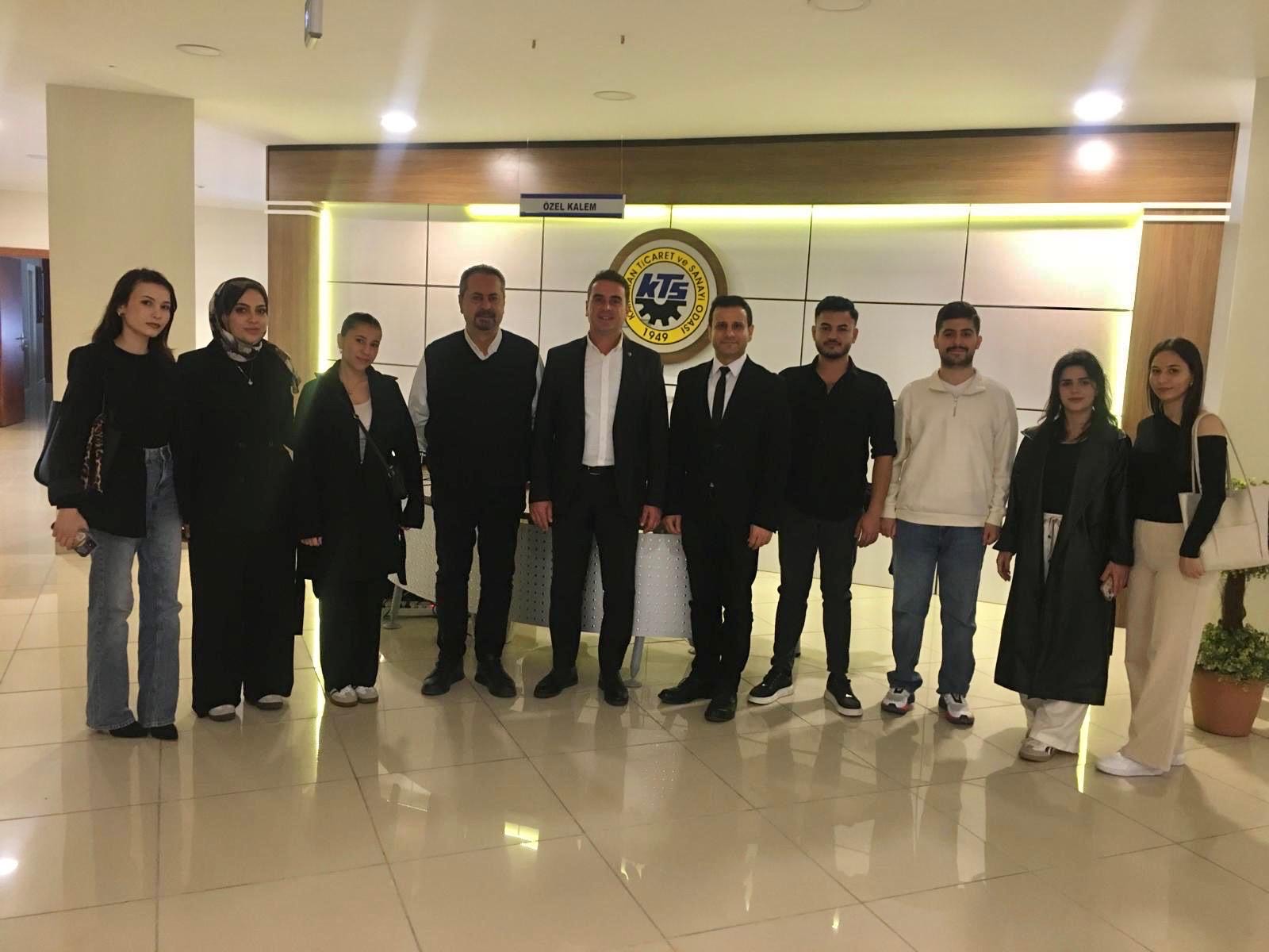 Bankacılık ve Sigortacılık Bölümü Öğrencilerinden Karaman Sanayi ve Ticaret Odası'na Ziyaret