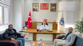 Gazetecilerden Ziyaret