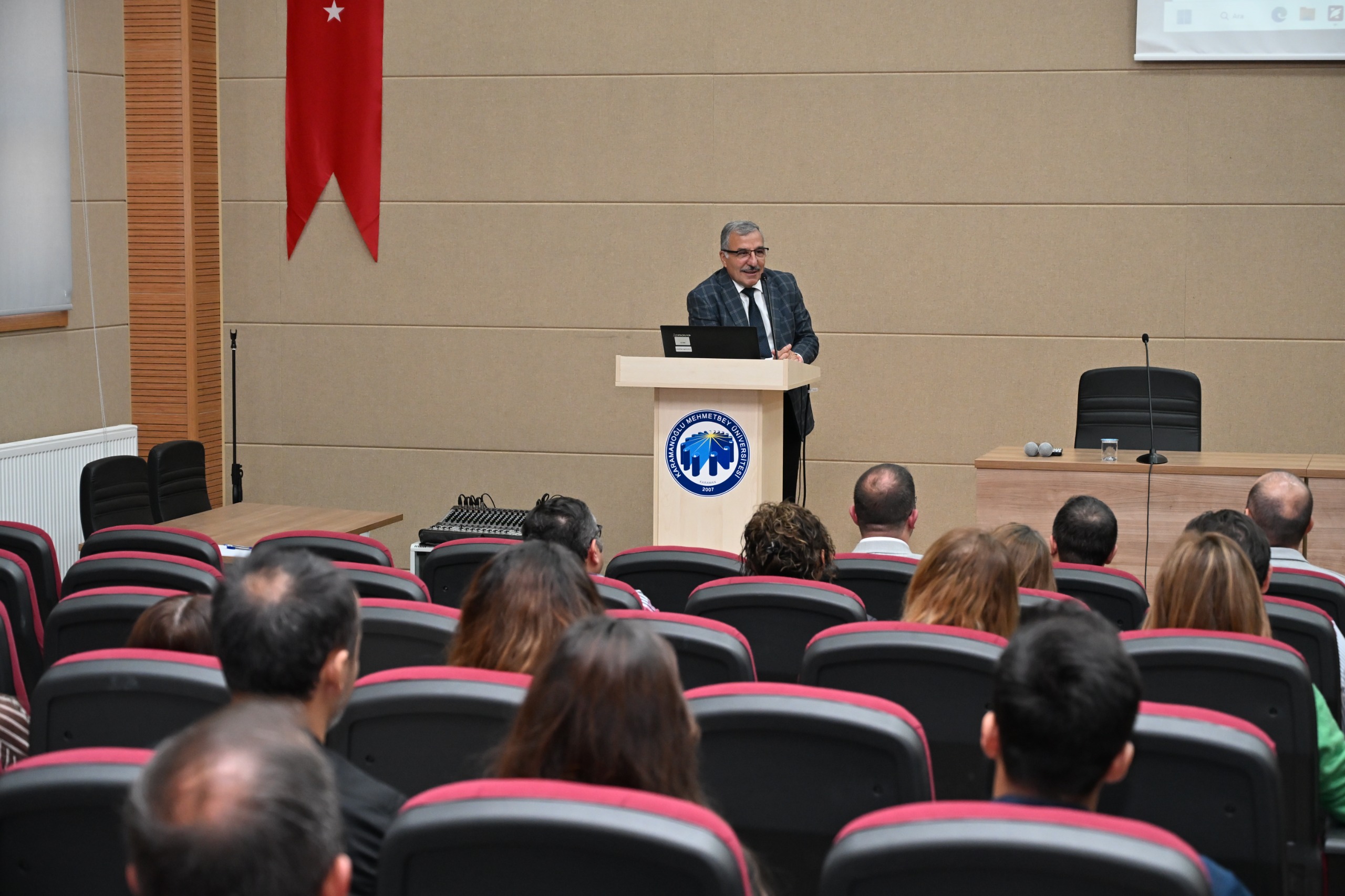 Eğitim Fakültesi 2026-2027 Eğitim-Öğretim Yılı Akademik Kurul Toplantısı Gerçekleştirildi