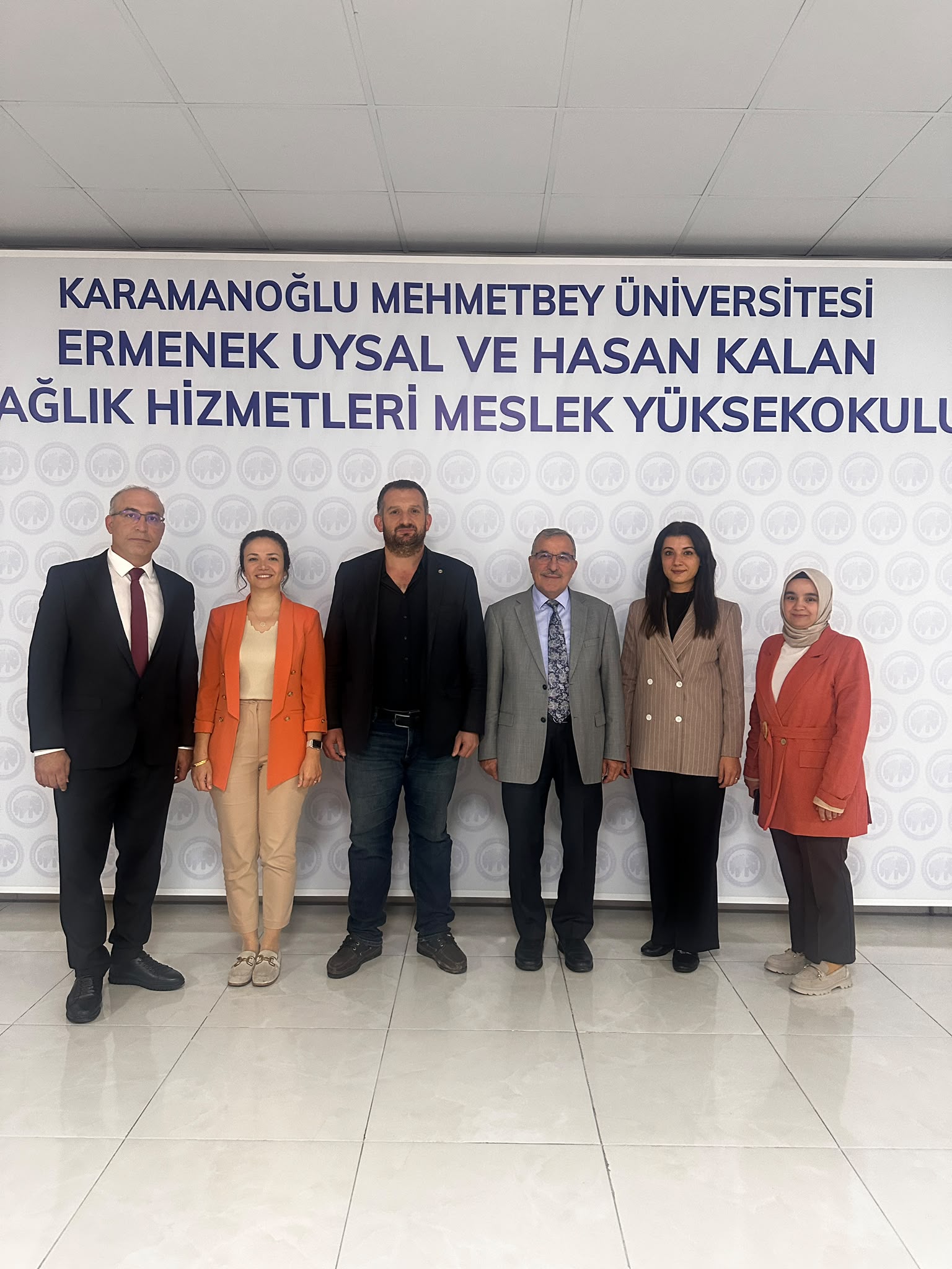 Rektörümüz Sayın Prof. Dr. Mehmet GAVGALI’nın katılımıyla akademik kurul toplantısı gerçekleştirildi.