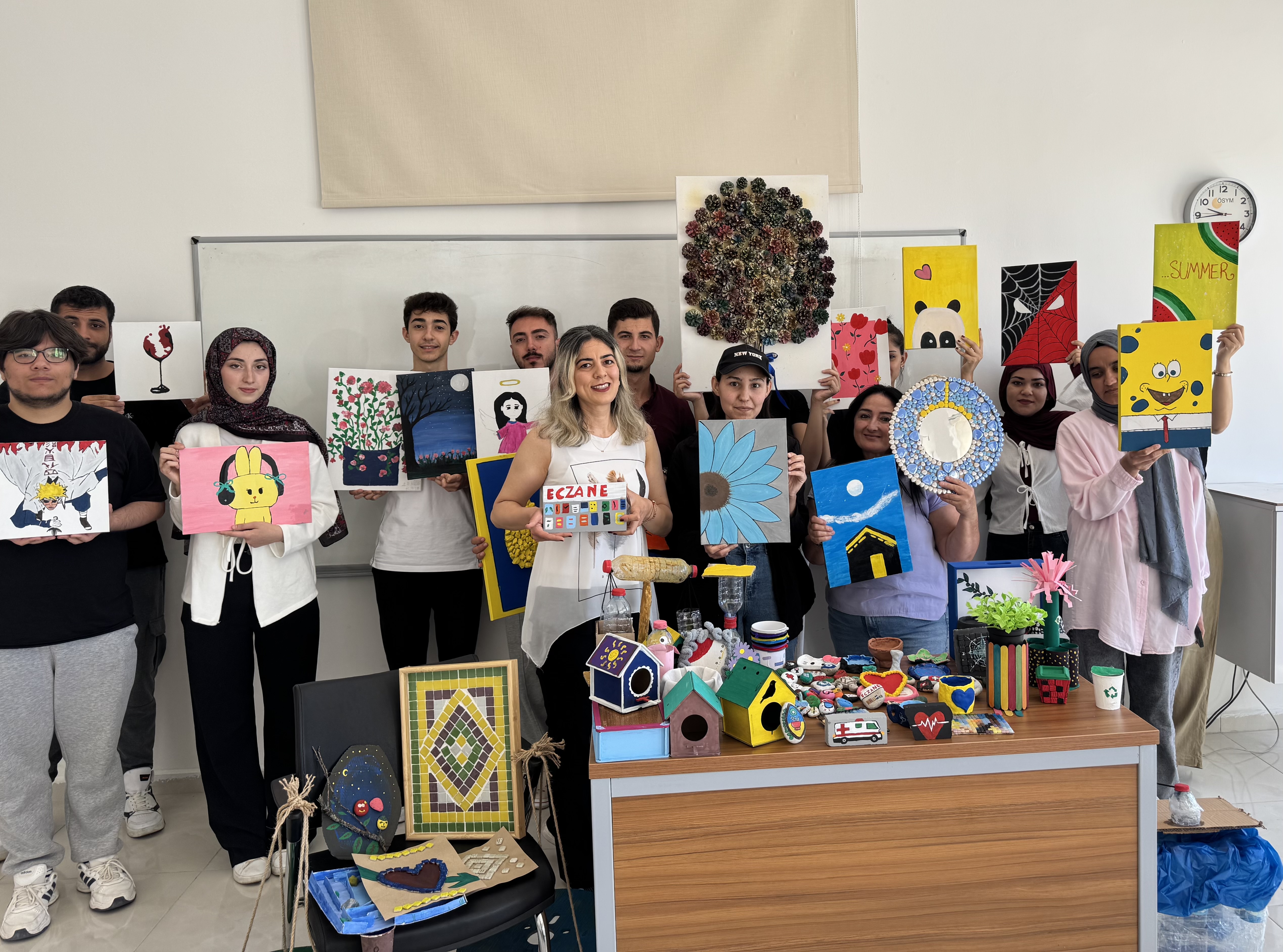 Gönüllülük Çalışmaları Dersi Kapsamında Hazırlanan Projeler Sergilendi