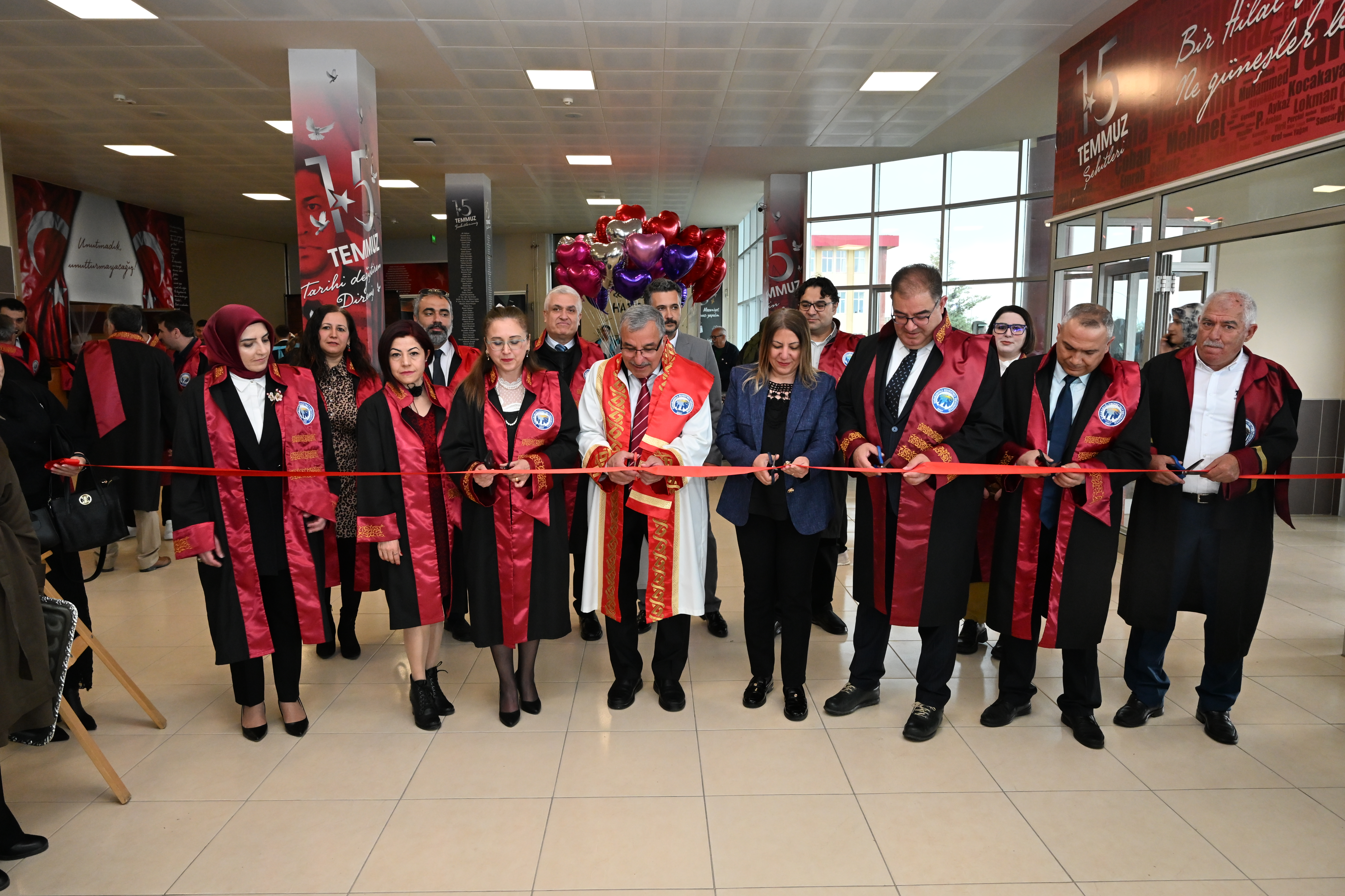 El Sanatları Bölümünden "Yıl Sonu Mezuniyet Sergisi'