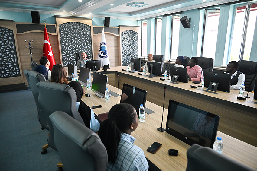 KMÜ, ERASMUS+ KA171 PROGRAMI İLE ÜÇ KITADAN ÖĞRENCİLERİ BİR ARAYA GETİRDİ