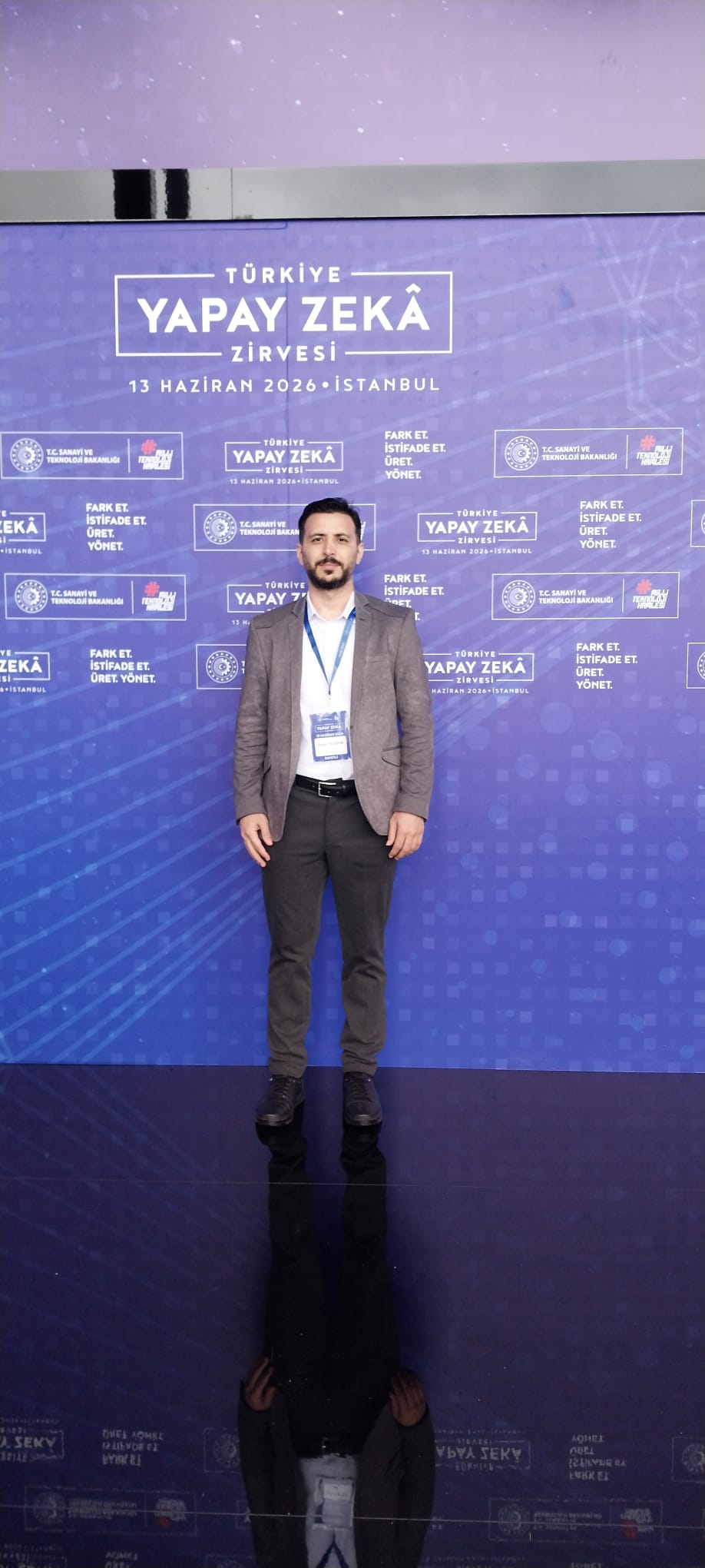 Bölümümüz Öğretim Üyesi Doç. Dr. Hasan Yıldırım, Türkiye Yapay Zekâ Zirvesi'ne Katıldı