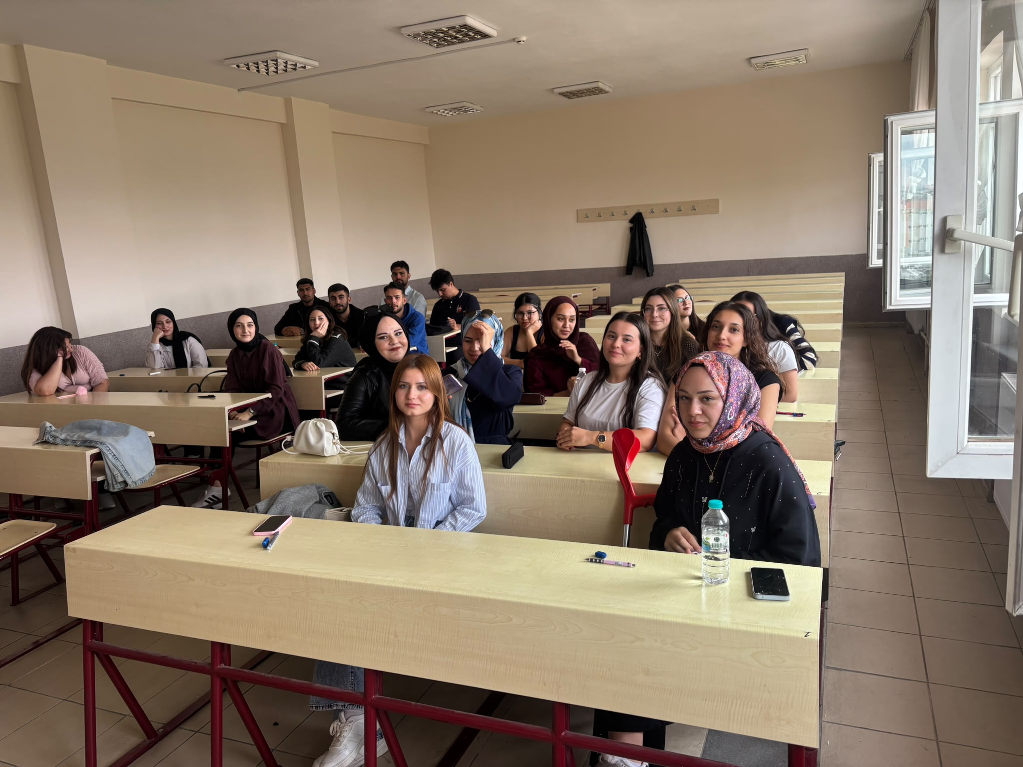 Finans, Bankacılık ve Sigortacılık Bölümü Öğrencilerine Yönelik Tanıtım ve Uyum Faaliyetleri Gerçekleştirildi