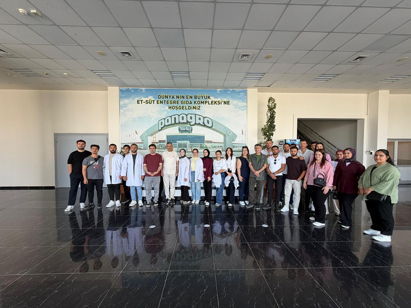 Gıda İşleme Bölümü Öğrencilerinden Konya Panagro Et ve Süt Entegre Tesislerine Teknik Gezi