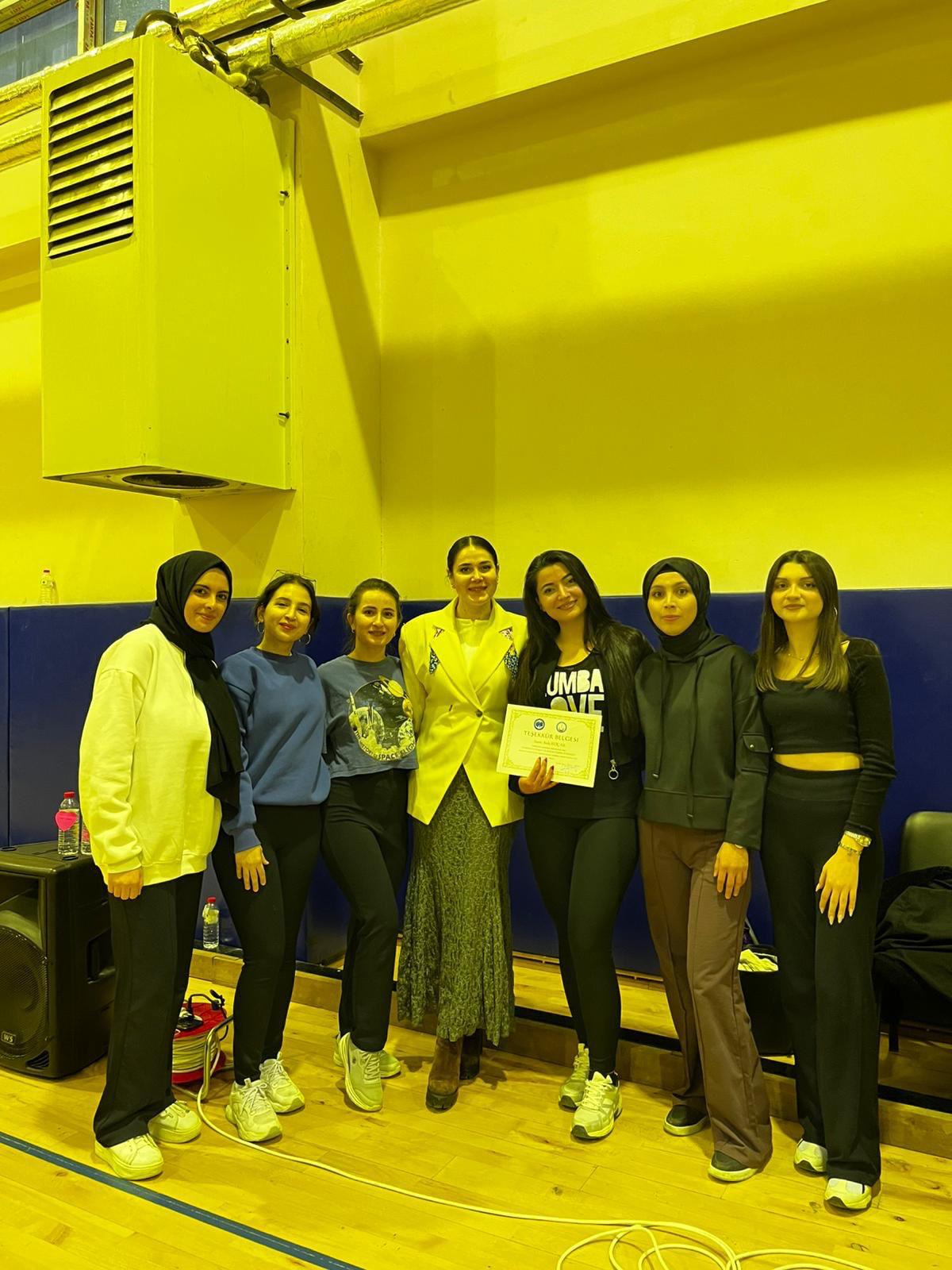 “Harekete Sen De Katıl, Zumba” Etkinliği ile Öğrenciler Harekete Davet Edildi