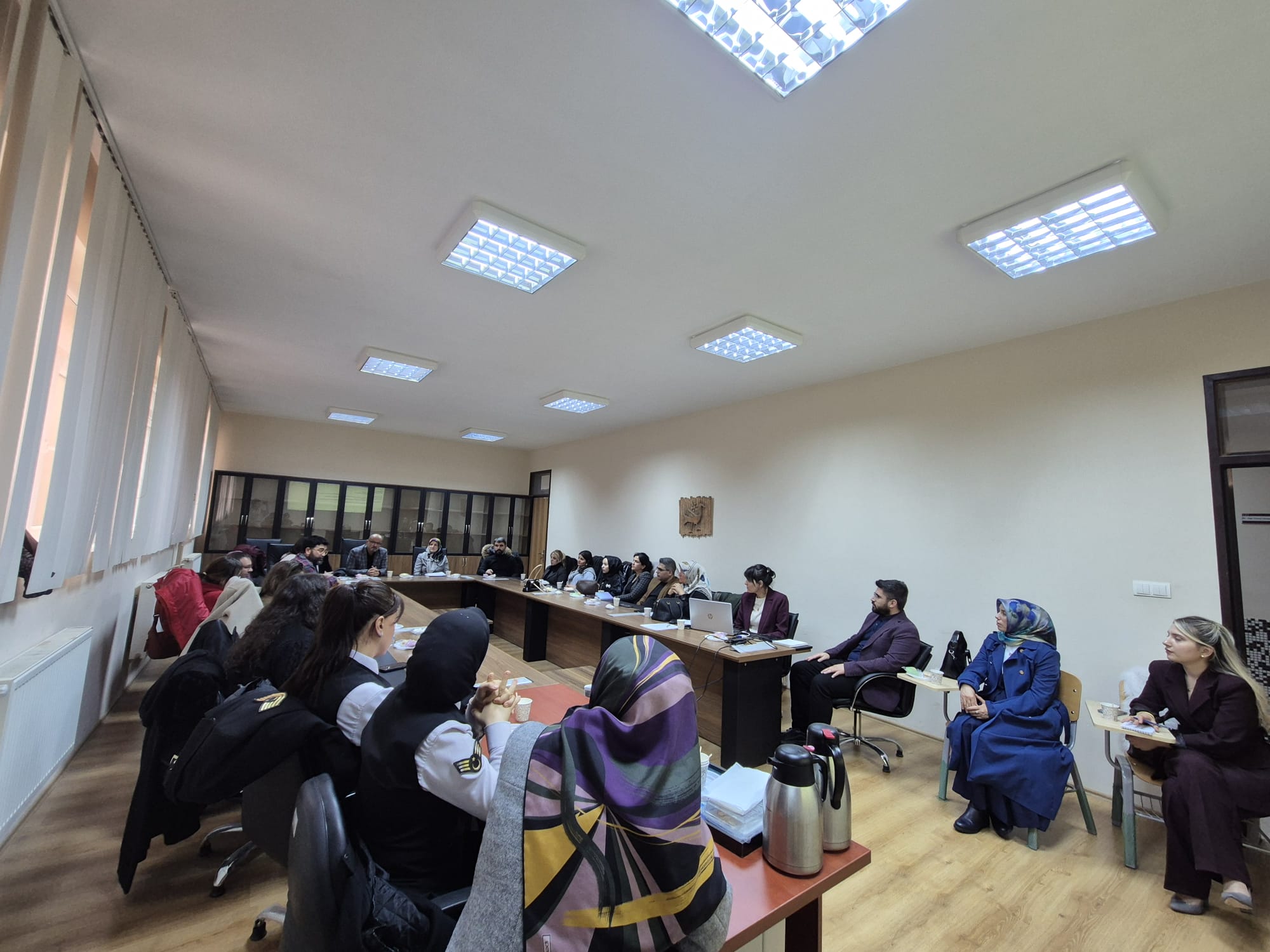 Kadın Aile Araştırmaları Uygulama ve Araştırma Merkezi Müdürlüğü İç ve Dış Paydaşlar Danışma Kurulu Toplantısı