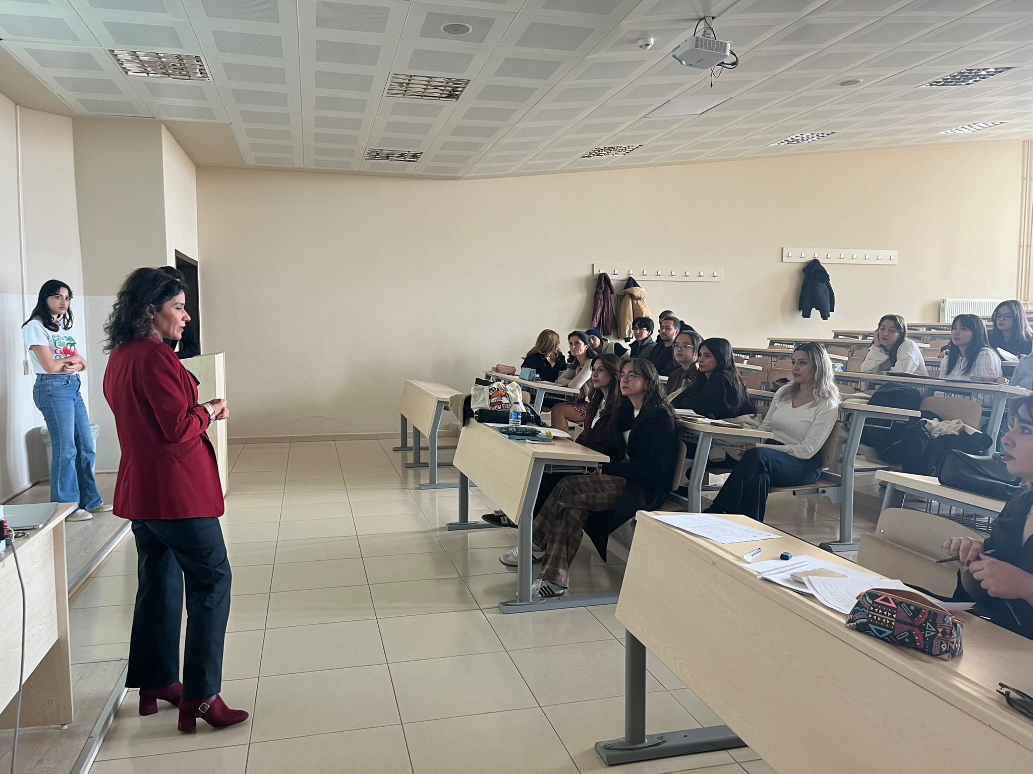 Almanca Mütercim ve Tercümanlık lisans programı Değişim ve Geçiş Programları Komisyonu Erasmus+ bilgilendirme toplantısı