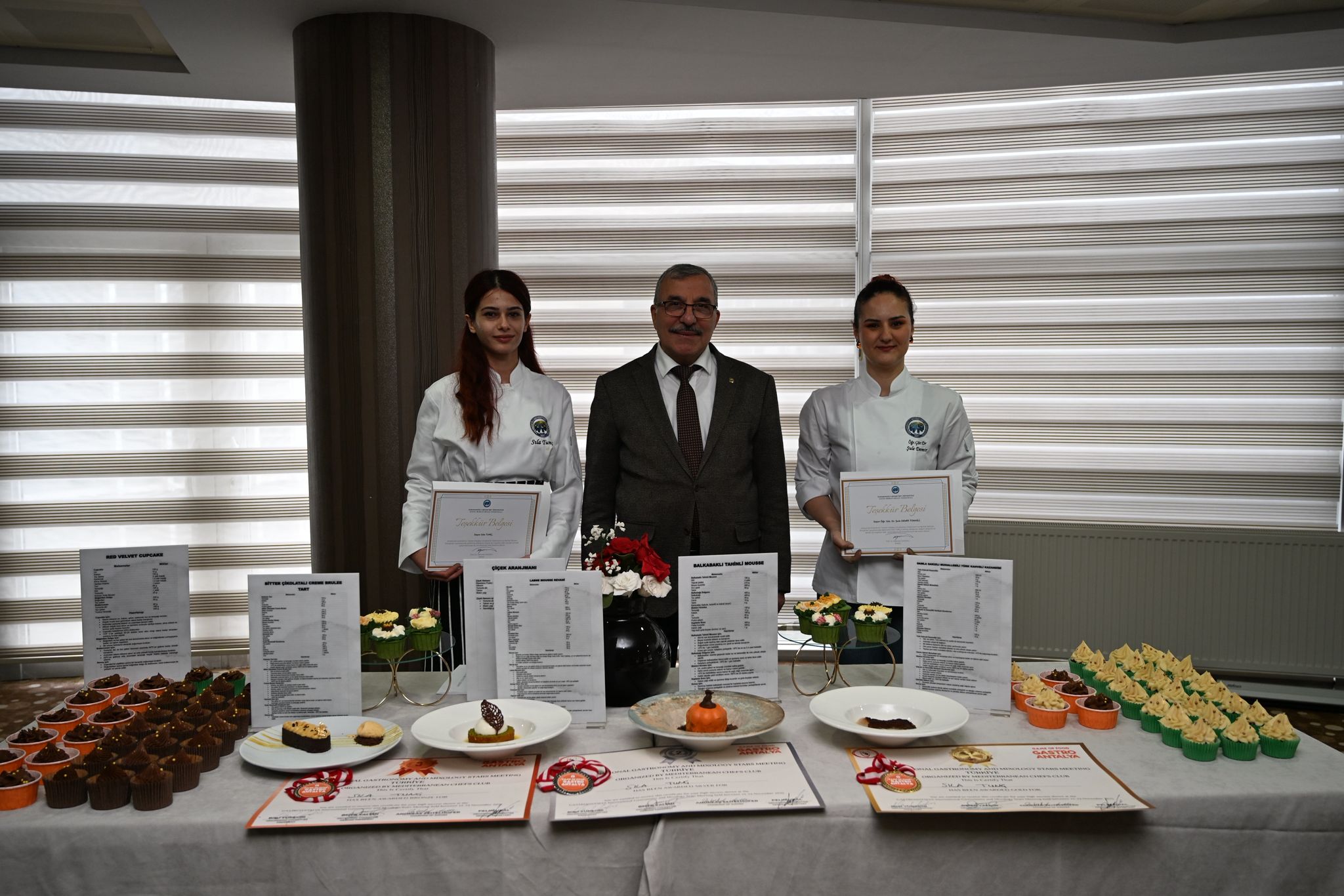 GastroAntalya’da Ödül Alan Tatlıların Takdimi