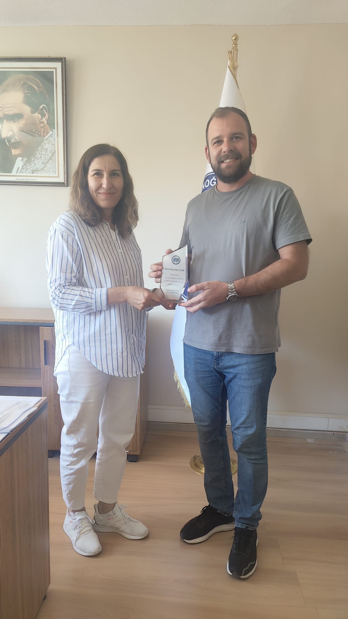 Enstitümüz İdari Personeli Bünyamin YEŞİL'e Katkıları İçin Teşekkür Ederiz