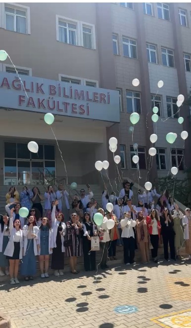 Hayaller Gökyüzüne Yükseldi!