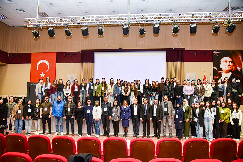 KMÜ’de Sağlık Yönetiminde Yapay Zekâ Çalıştayı Düzenlendi