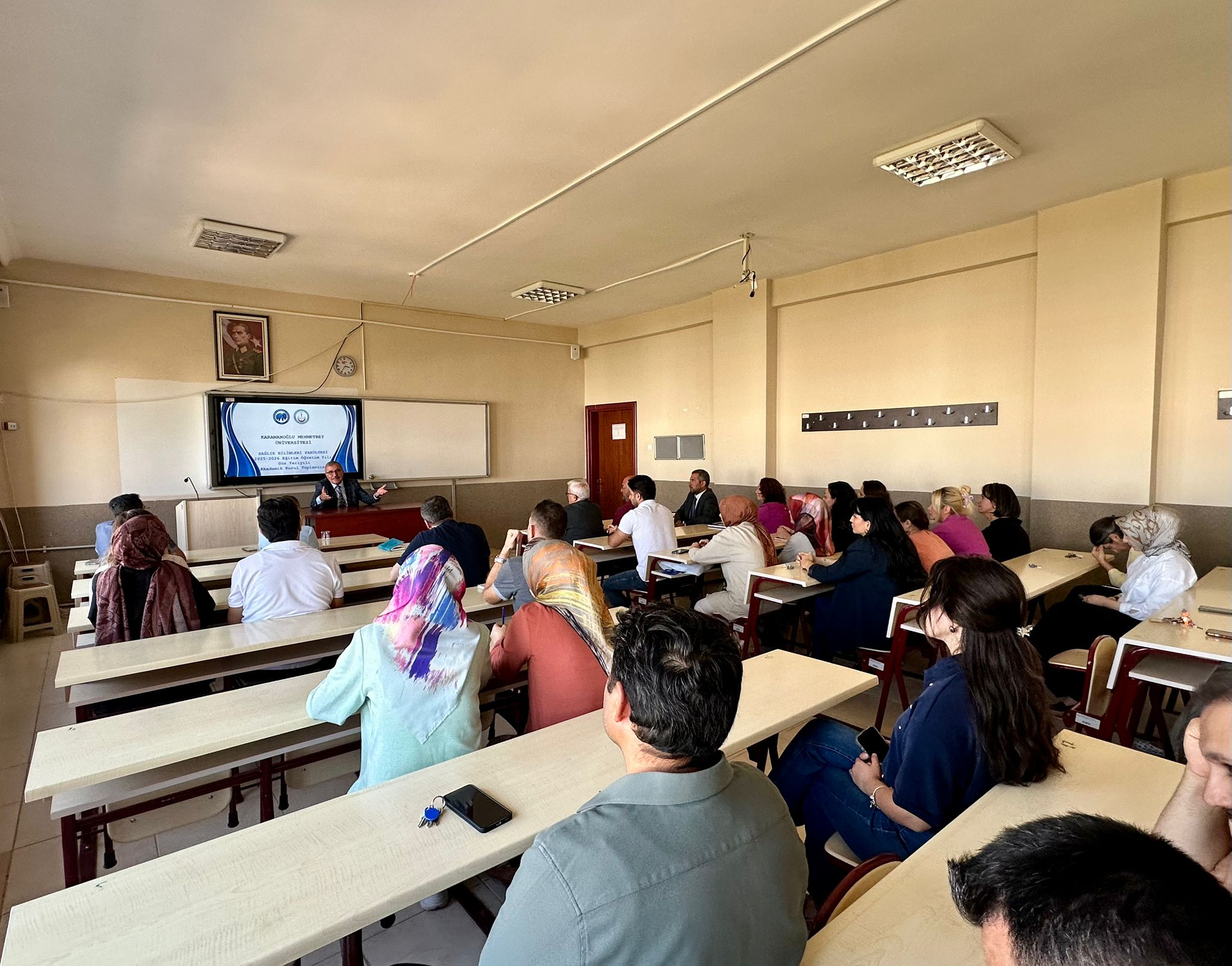 Fakültemiz Akademik Kurul Toplantısı Gerçekleştirildi