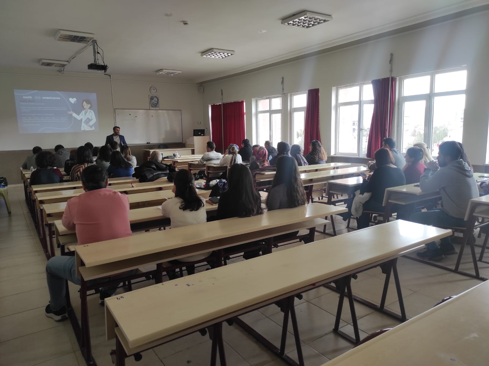 Fakültemizde Akreditasyon Süreci Toplantısı Gerçekleştirildi