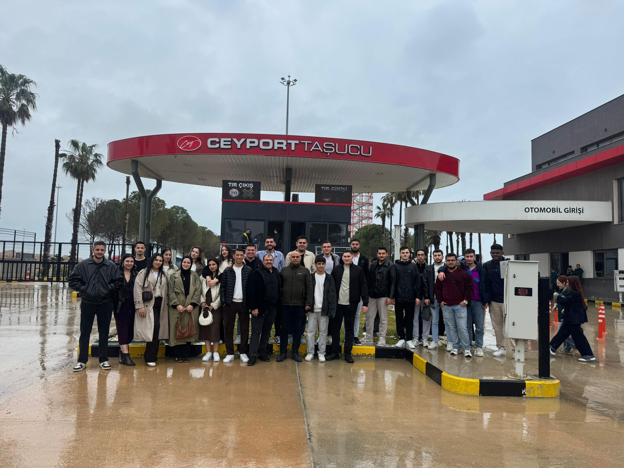 KMÜ Lojistik Öğrencilerinden Ceyport Taşucu Limanı’na Teknik Gezi