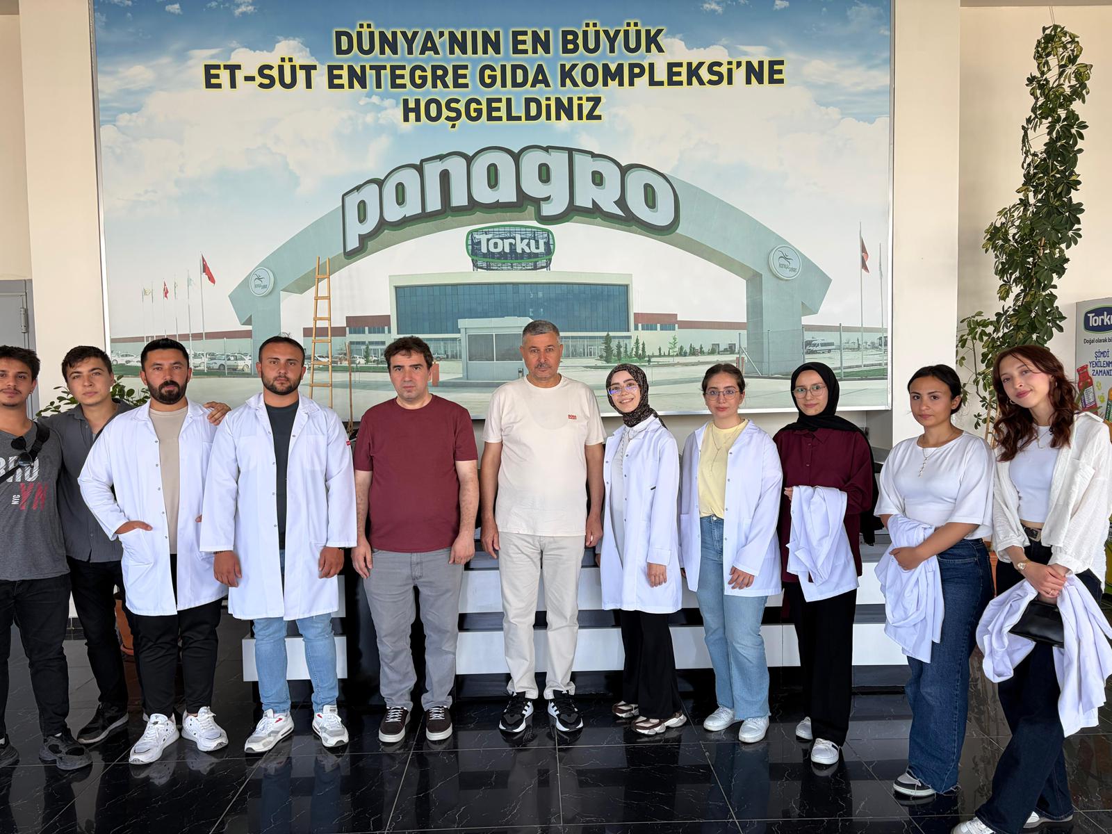 Yüksekokulumuz Öğrencileri Panagro Et ve Süt Entegre Tesislerine Teknik Gezi Gerçekleştirdi