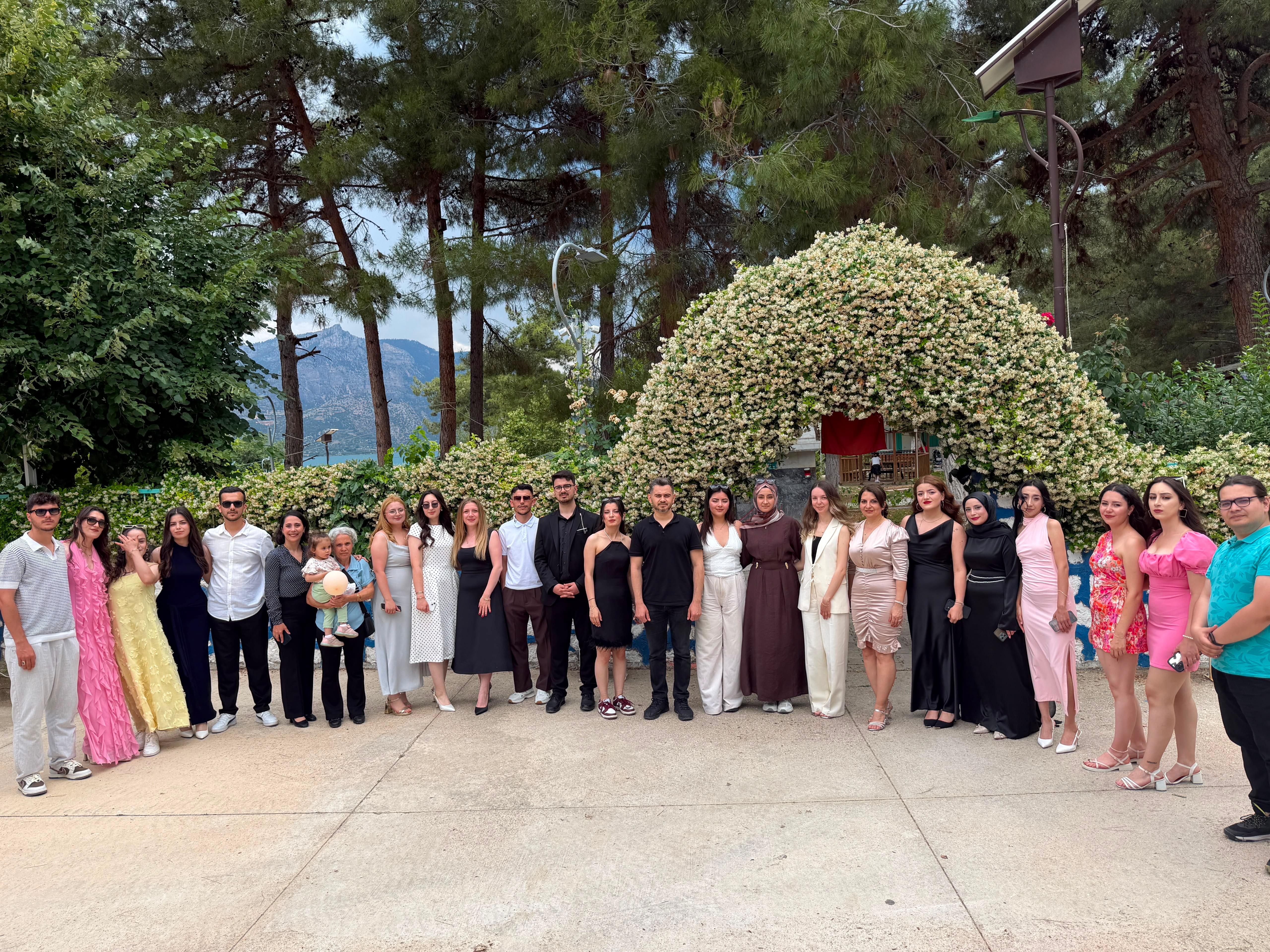 Turizm Rehberliği Bölümü Öğrencileriyle Mezuniyet Öncesi Tekne Turu ve Akşam Yemeği