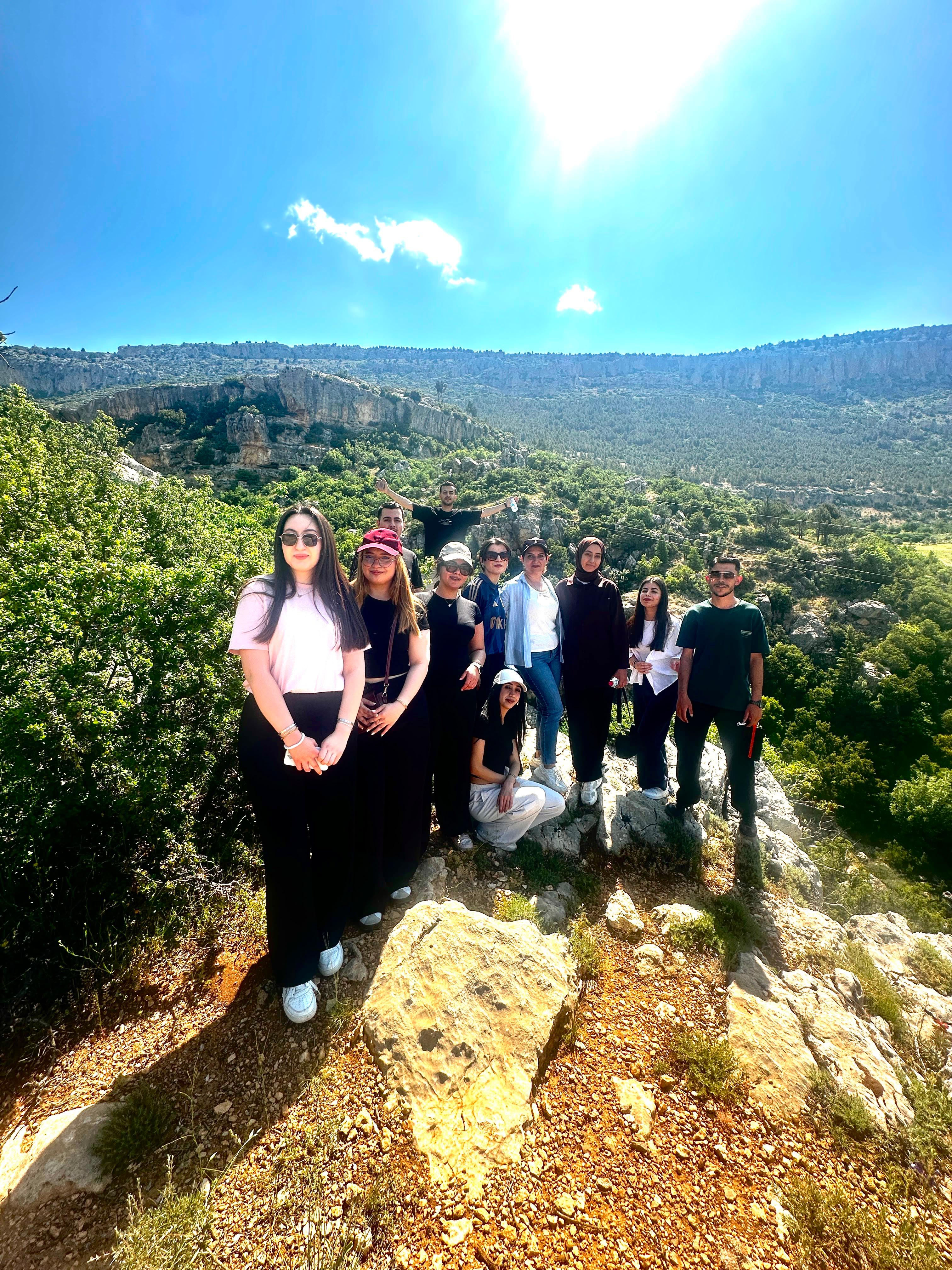 Turizm Rehberliği Öğrencileriyle Doğa ile İç İçe Uygulamalı Eğitim