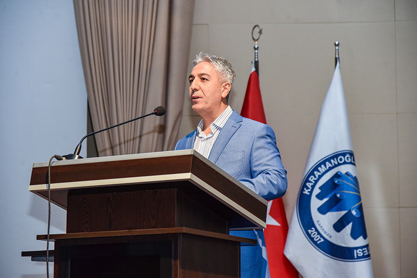 Prof. Dr. Talip DOĞAN, "Bugünkü Türk Dünyası ve Dünya Türk Dili Ailesi Günü" odağında konferans verdi.