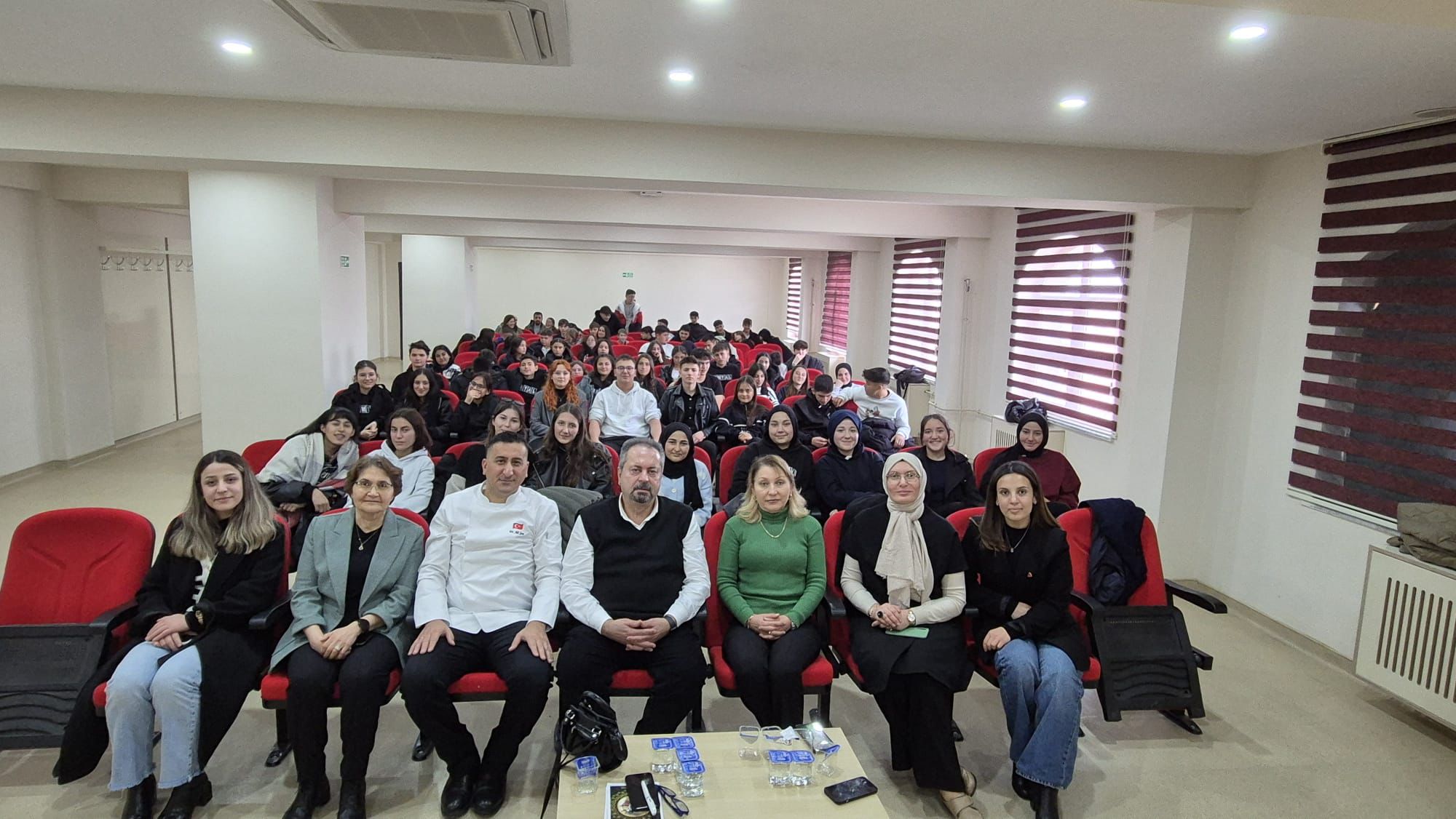 Karamanoğlu Mehmetbey Üniversitesi ve Karaman Gastronomisi Hatuniye MTAL’de Tanıtıldı