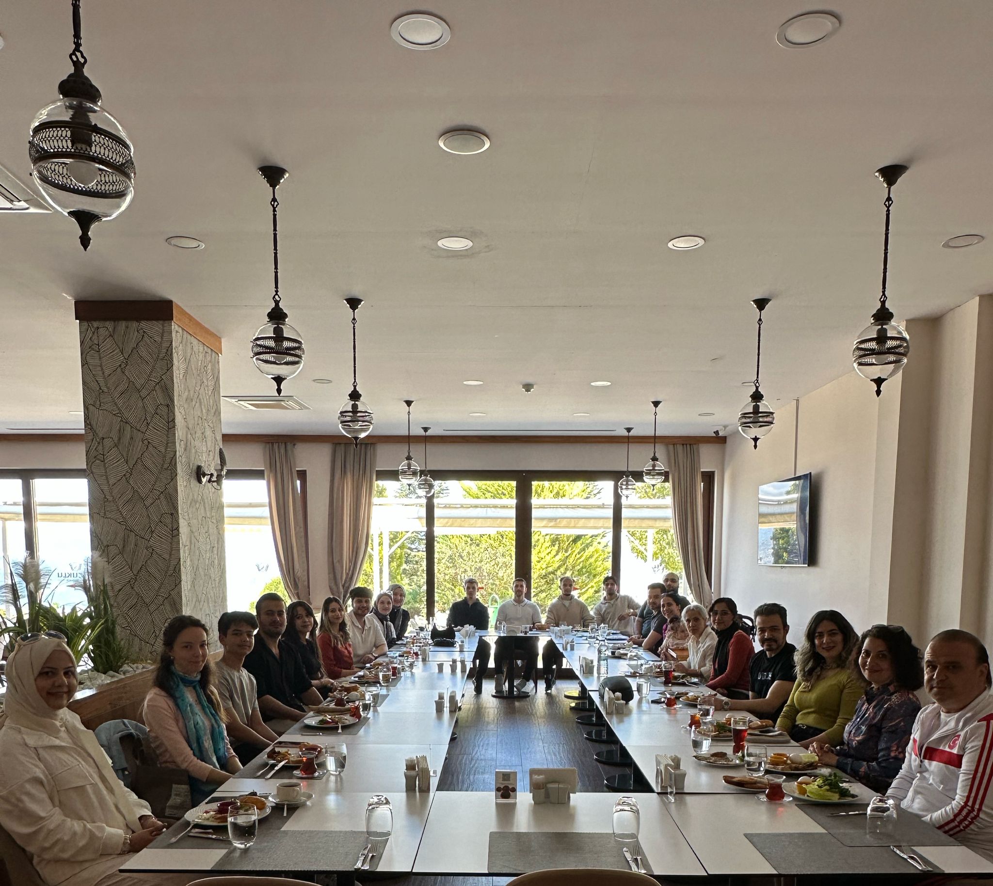 Fakültemiz Turizm Rehberliği Bölümü Son Sınıf Öğrencileri Ermenek Selçuklu Otel'de Buluştu