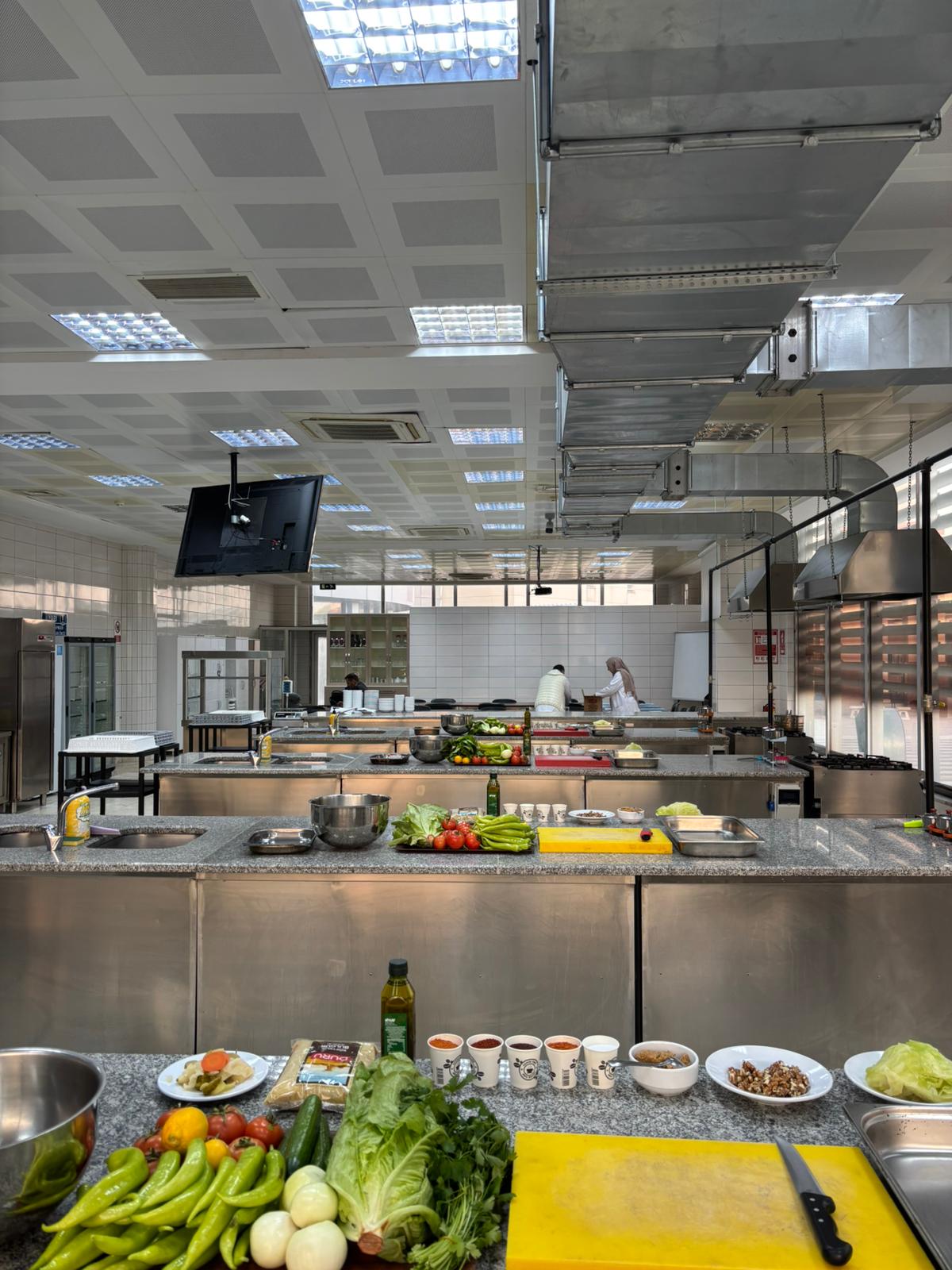 Karaman Basın Mensupları İle Öğrencilerimizin Yarışmacı Olarak Yer Aldığı “Batırık Yarışması” Düzenlendi