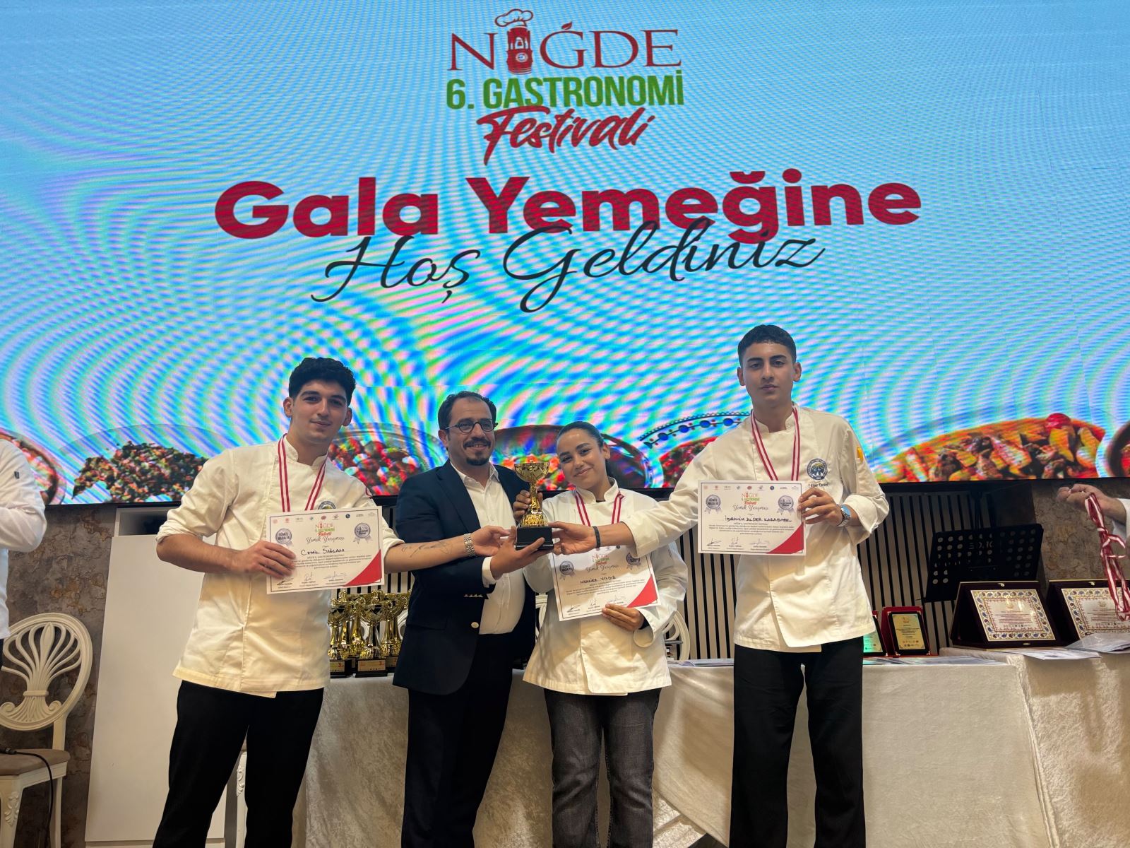 Gastronomi ve Mutfak Sanatları bölümü Öğrencilerinden Niğde’de Gururlandıran Başarı