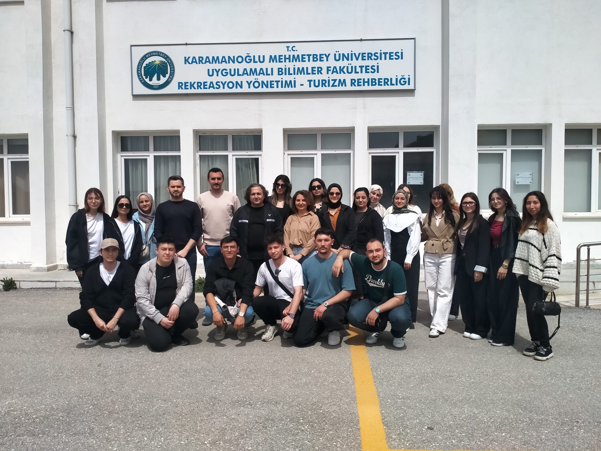 Sosyal Bilimler Meslek Yüksekokulu Turizm ve Otel İşletmeciliği Programı Öğrencilerinden Ermenek’teki Fakültemiz Bölümlerine Ziyaret