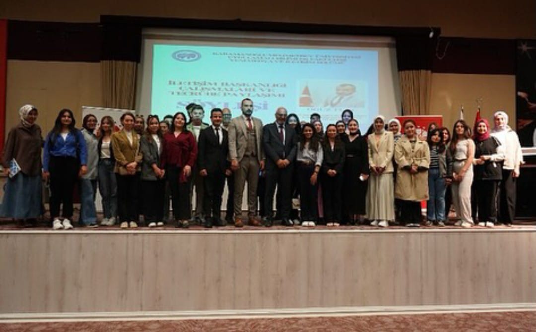 Fakültemiz Yeni Medya ve İletişim Bölümü "İletişim Başkanlığının Çalışmaları Ve Tercübe Paylaşımı Söyleşisi" Düzenledi