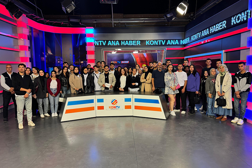 Fakültemiz Yeni Medya ve İletişim Bölümü Öğrencileri, Anadolu Medya Grup Vakfı (ANMEG), KONTV Hizmet Binasını Ziyaret Etti.  