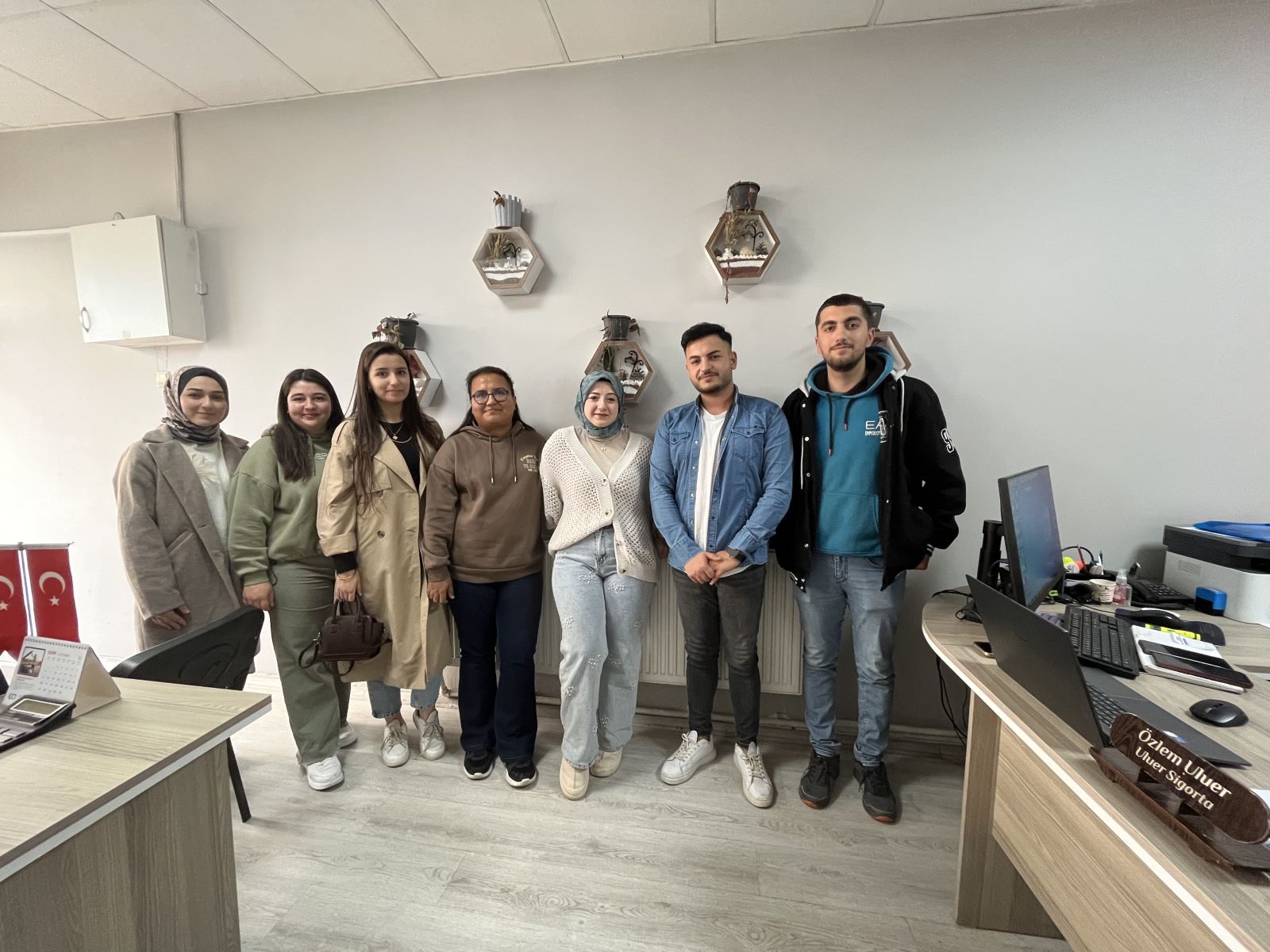 Fakültemiz Bankacılık ve Sigortacılık Bölümü Öğrencilerinden Uluer Sigorta'ya Ziyaret